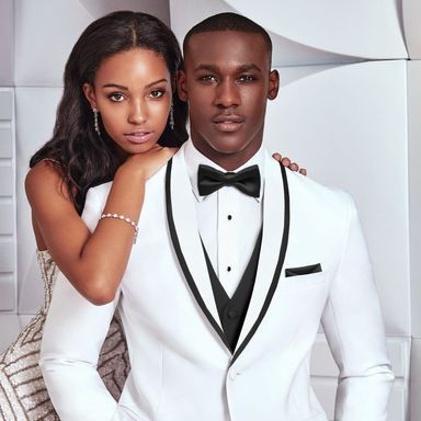 formal clothes in Lake Geneva, men's suits Kenosha WI, custom tuxedos Lake Geneva
