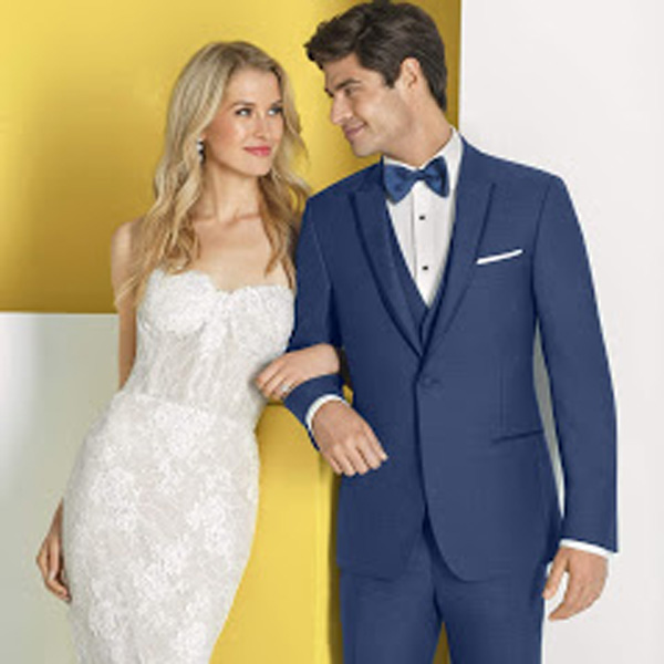 Formal Clothes in Burlington, men’s suit rental Burlington, tuxedo rental Burlington WI